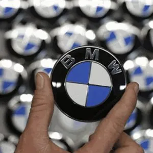 همکاری BMW و اینتل برای تولید اتومبیل های خودران