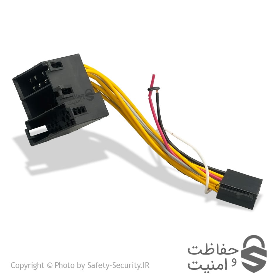 سوکت فابریک رابط ایزویی ردیاب